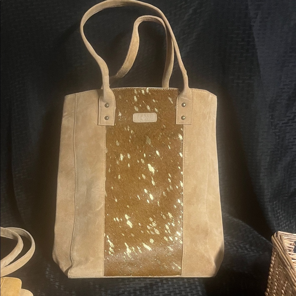 Bessie Tote Bag